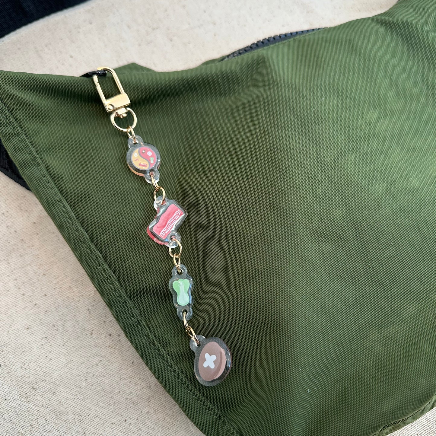 Linked Hot Pot Keychain